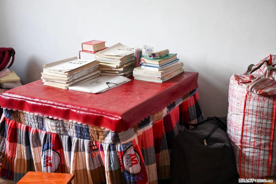 全网追的“扁担女孩”,找了一份暑假工,时薪12元 - 珠海生活资讯 - 珠海28生活网 zh.28life.com