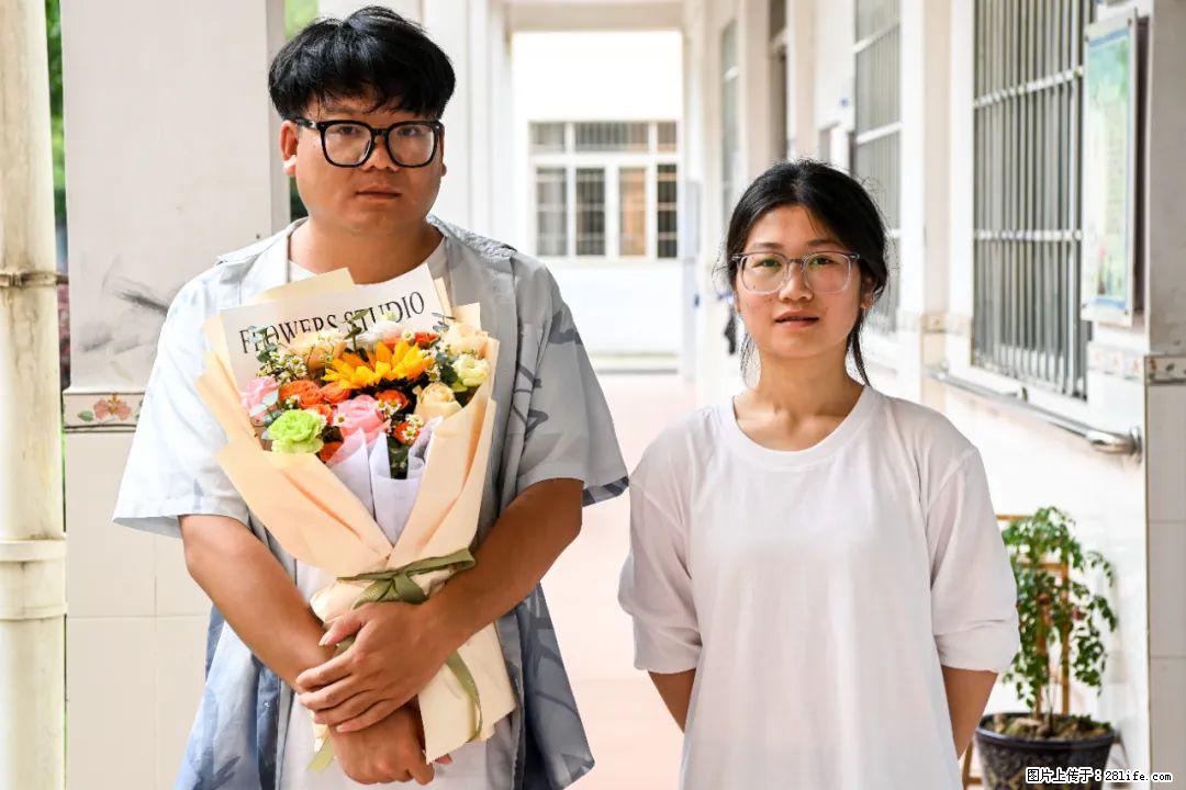 全网追的“扁担女孩”,找了一份暑假工,时薪12元 - 珠海生活资讯 - 珠海28生活网 zh.28life.com